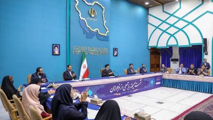 گره‌های ذهنی نسل جوان باید رفع شود تا یک شبهه تبدیل به مسئله لاینحل نشود