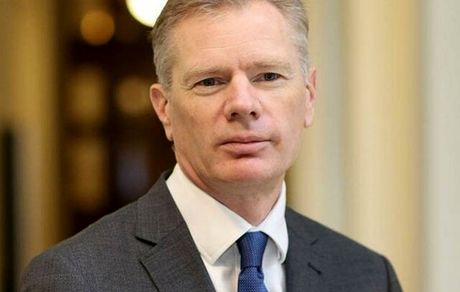 جزئیات جدید از دستگیری سفیر انگلیس از سوی پلیس