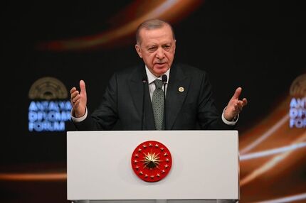 اردوغان: مذاکره تنها راه حل اختلاف ایران و آمریکاست
