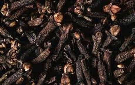 مردان با مصرف میخک به مشکل پروستات مبتلا نمی‌شوند