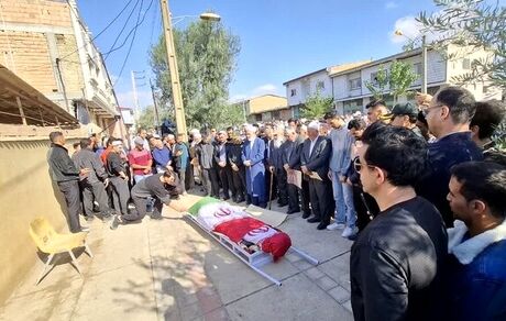 مراسم تشییع پیکر صابر کاظمی برگزار شد