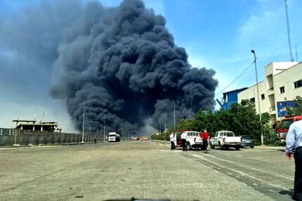 پایان عملیات جستجو و نجات حادثه انفجار بندر شهیدرجایی