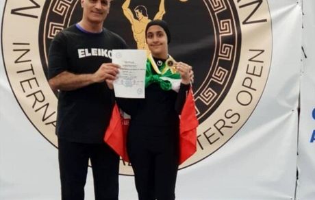 
پیشکسوت وزنه برداری: دخترم با حجاب کامل در قبرس وزنه زد/ کار خلافی انجام ندادیم
