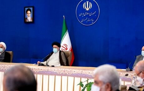 ۱۲ عضو از اعضای شورای‌عالی انقلاب فرهنگی حذف شدند