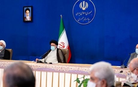 ۱۲ عضو از اعضای شورای‌عالی انقلاب فرهنگی حذف شدند