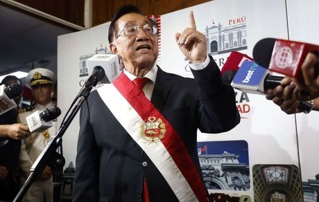 هشتمین رئیس‌جمهوری موقت پرو انتخاب شد