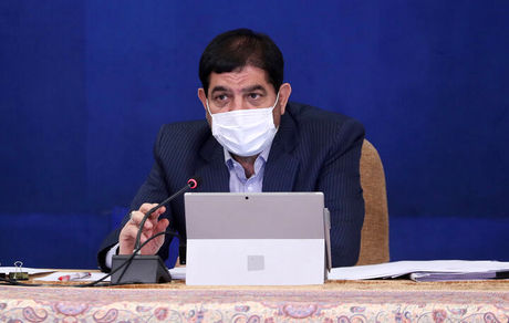 تاکید معاون اول رییس جمهور بر راه اندازی شهرک های پتروشیمیایی در حاشیه خلیج فارس و دریای عمان