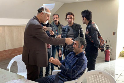 تصویربرداری «زیرخاکی» ادامه دارد/ شوخی پژمان جمشیدی با کرونا