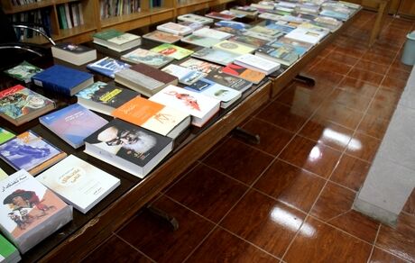 آغاز نمایشگاه عرضه مستقیم کتاب در کتابخانه مرکزی ارومیه