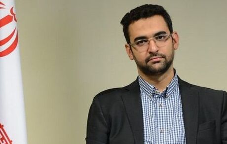 آذری جهرمی: مدارس کشور تا پایان سال به شبکه ملی اطلاعات وصل می‌شوند/ اختصاص ۷۰۰ گیگابیت اینترنت به شبکه شاد 