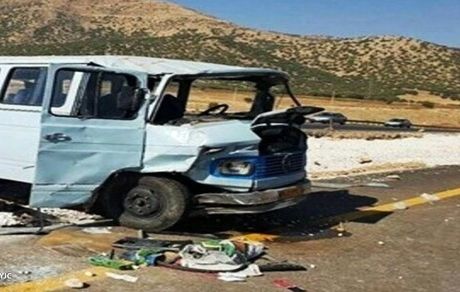 در تصادف سرویس مدرسه، ۱۱ دانش‌آموز دختر مهابادی مصدوم شدند