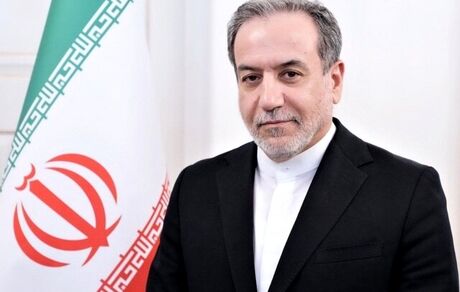 توییت عراقچی: جنایات اسرائیل، با حمایت آمریکا، برای جهان کاملاً روشن و آشکار است