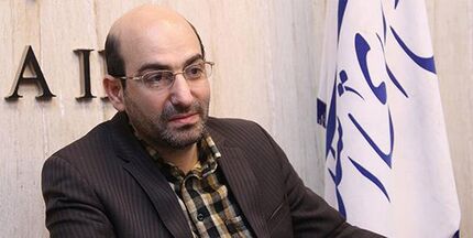 سلطان موز به اسم تنظیم بازار سی میلیارد دلار ‎ارز۴۲۰۰ تومانی گرفت