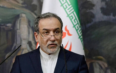 عراقچی: دیپلماسی و میدان در هماهنگی و همبستگی با یکدیگر حرکت می‌کنند