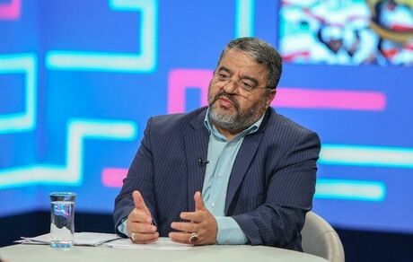 نباید در فناوری‌های حساس امنیتی به خارج متکی باشیم