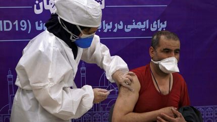 ۹۰۶ هزار و ۵۴۶ نفر دوز دوم واکسن کرونا را تزریق کردند