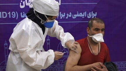 ۹۰۶ هزار و ۵۴۶ نفر دوز دوم واکسن کرونا را تزریق کردند