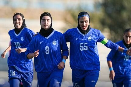 استقلال به لیگ برتر فوتبال زنان صعود کرد