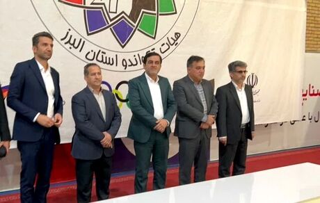 باشگاه استقلال در تکواندو هم تیم‌داری می‌کند؟