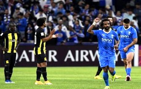 الاتحاد، الهلال را در هم کوبید