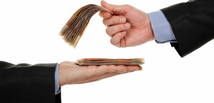 حداقل حقوق سال آینده افزایش می‌یابد؟/حقوق 5 میلیونی بدون مالیات در راه است