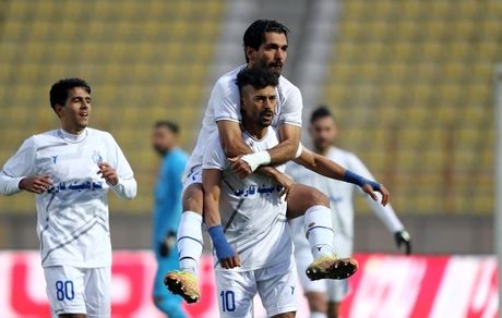 صعود استقلال ۹ نفره به هشت تیم برتر جام حذفی از جهنم قزوین