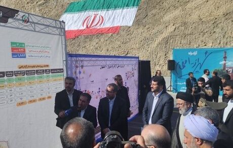 رئیس جمهور آزادراه شیراز اصفهان را افتتاح کرد