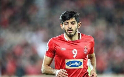 پیشنهاد عجیب آقای ستاره به پرسپولیس؛ ۵۰۰ هزارتا بدهید، بند فسخ نگذارید