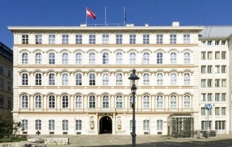 اتریش چهار دیپلمات روس را اخراج کرد