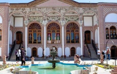 پلمب کافی شاپ تنها هتل سنتی تبریز