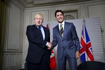 سران انگلیس و کانادا آخرین وضعیت افغانستان را مورد بررسی قرار دادند.