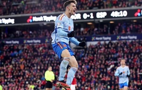 صعود اسپانیا و ترکیه به یورو ۲۰۲۴ قطعی شد / کروواسی در آستانه حذف