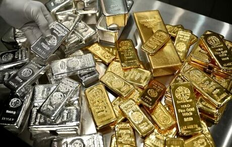 سقوط شدید قیمت جهانی طلا و نقره