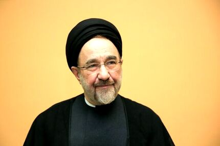 خاتمی: برون‌رفت از وضعیت کنونی با اصلاحات ممکن است