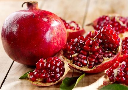 برداشت ۷ تن انار در هر هکتار از باغات ارزوییه