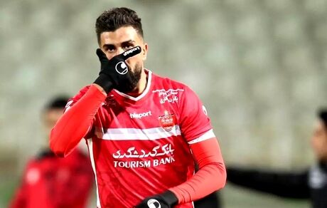 نساجی، بازیکن سابق خود را از پرسپولیس به خدمت گرفت