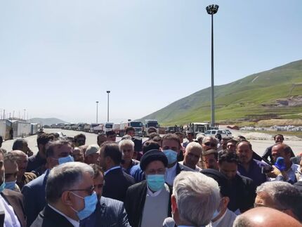 بازدید رئیس جمهور از پایانه مرزی و گمرک تمرچین