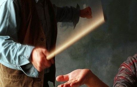 برکناری معاون یک مدرسه در بوکان بدلیل تنبیه دانش آموز