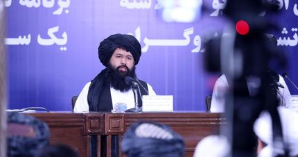 طالبان، استفاده از گوشی هوشمند در دانشگاه‌ها را ممنوع کرد