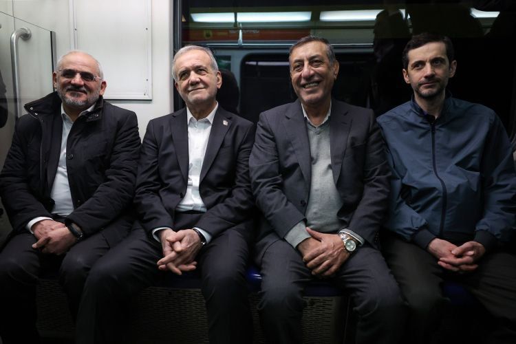 حضور آحاد مردم در راهپیمایی ۲۲ بهمن | تصاویر