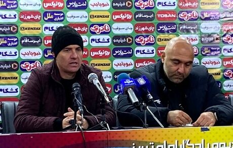 سرمربی پرسپولیس: باید از یک یار بیشتر استفاده می‌کردیم / از حذف شدن ناراحتیم