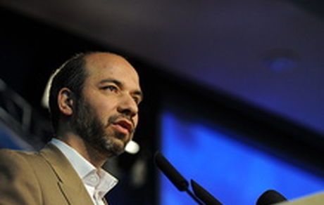 آب و برق افراد تحت پوشش نهادهای حمایتی رایگان است