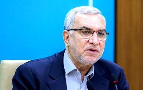 وزیر بهداشت: شرایط حضور سرمایه گذاران خارجی دارو و تجهیزات پزشکی آسانتر می‌شود