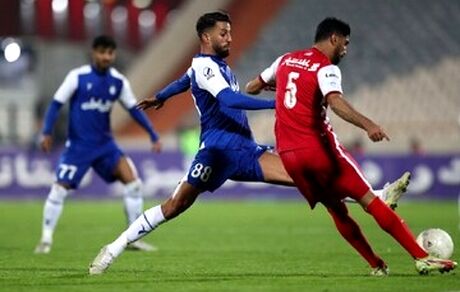 ساعت بازی پرسپولیس و استقلال تغییر کرد