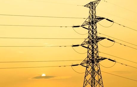 گزارش کمیسیون اقتصادی از خاموشی‌های اخیر/احراز ۱۴ مورد تخلف در صنعت برق