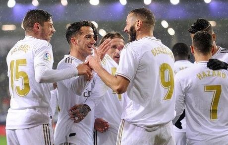 پیروزی پر گل رئال مادرید در شب رکورد شکنی بنزما