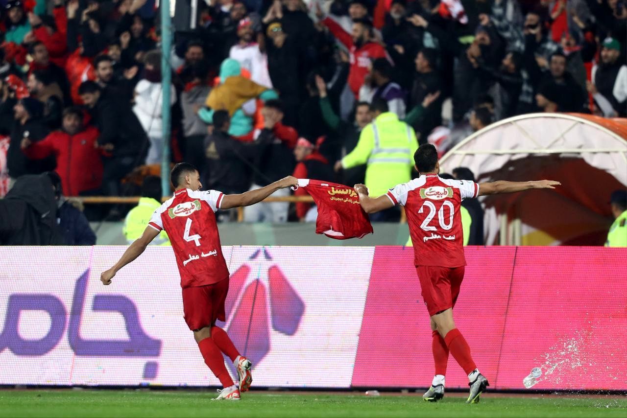 دربی ۱۰۲
