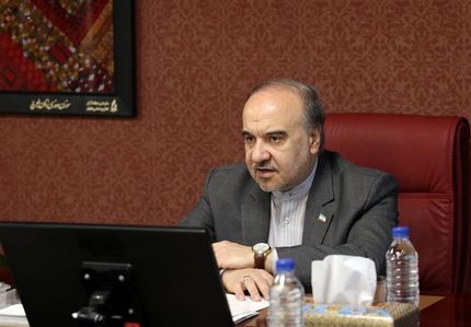 وزیر ورزش: تا ۳ ماه دیگر استقلال و پرسپولیس را وارد بورس می‌کنیم 