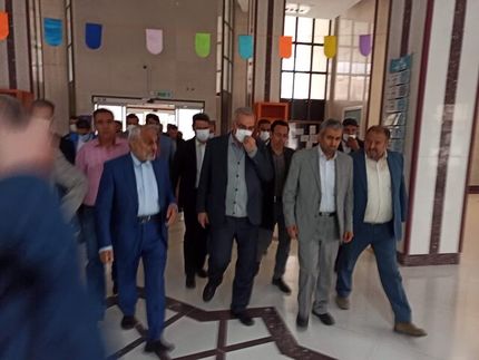 وزیر ورزش نیاز به جراحی ندارد / خطر برطرف شده است