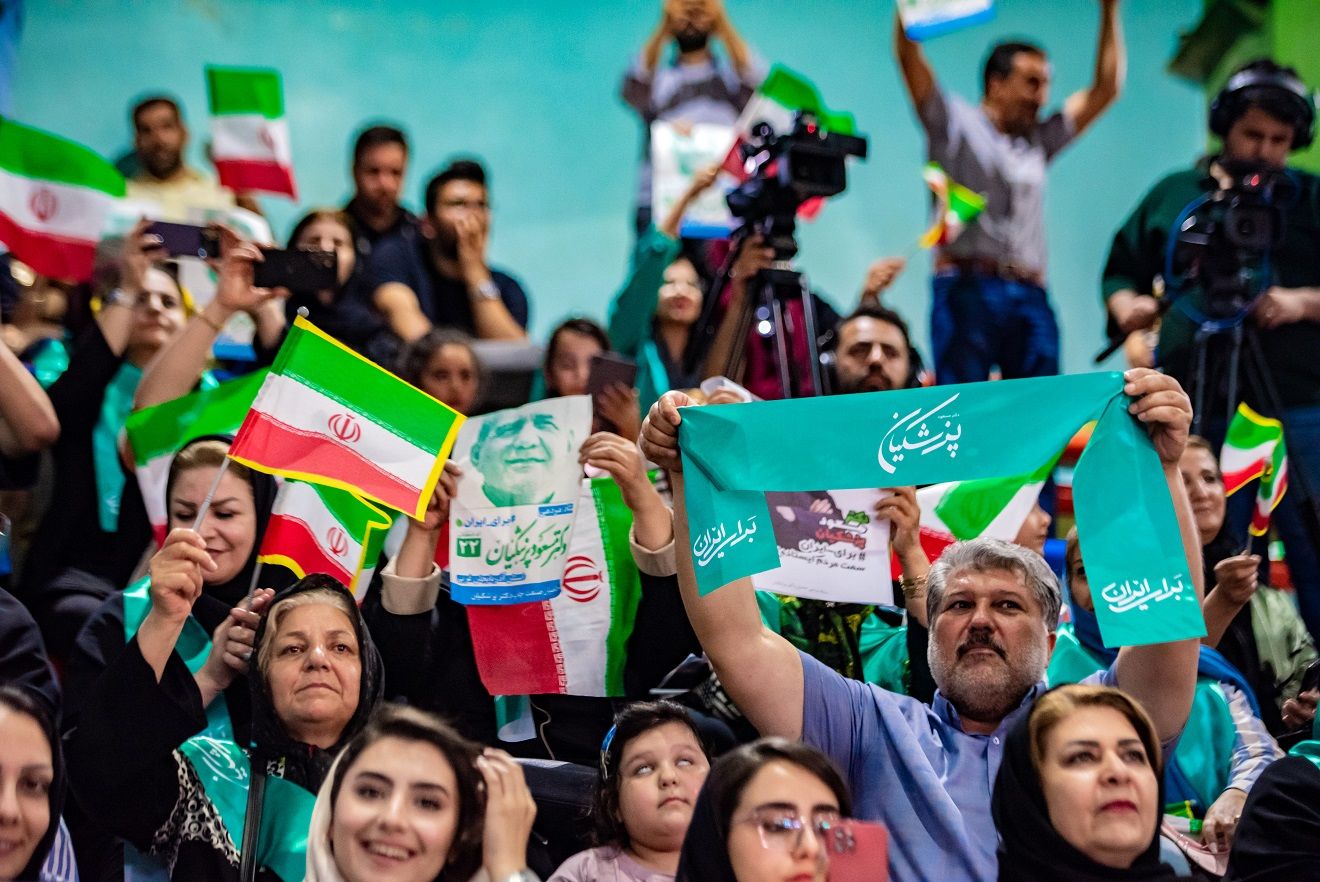 تصاویری از یک هفته تبلیغات انتخابات ریاست جمهوری در ارومیه